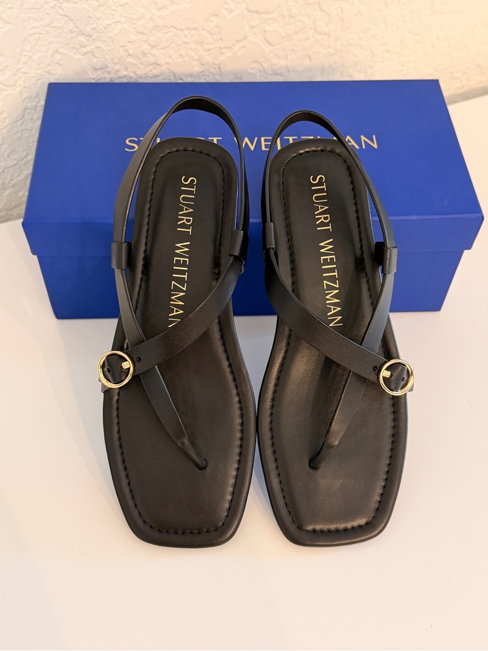 Stuart Weitzman Benni Black Leather Flat Thong Slingback Sandals w Gold Buckles - Picture 6 of 9